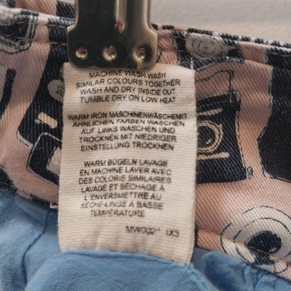 johnnie b | camera skirt - Picture 4 of 11